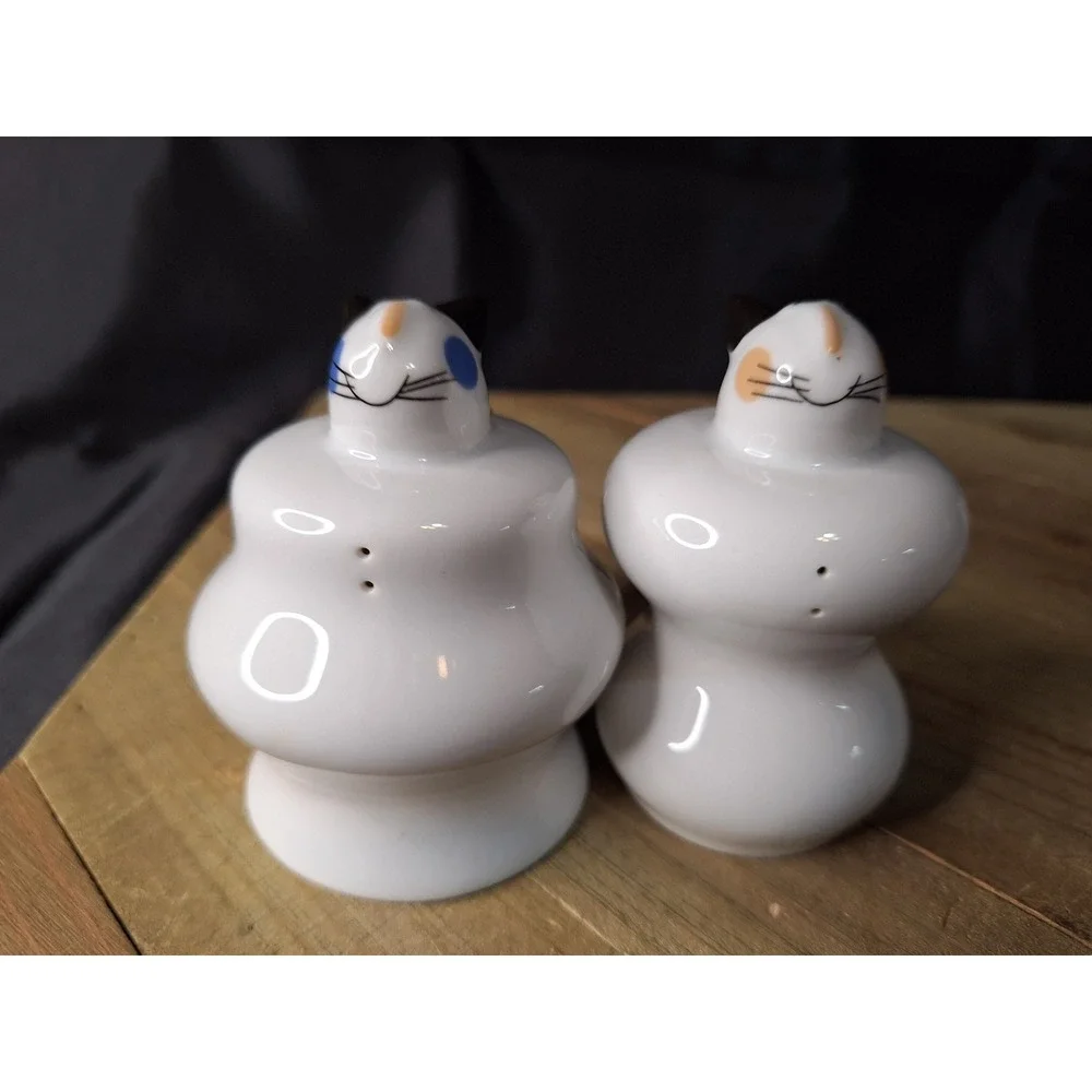 Villeroy & Boch Benedict and Friends Cat Salt and Pepper Shaker Set Porcelain